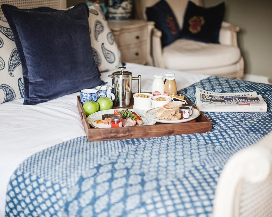 The George Inn Barford St Michael Exterior photo Room service